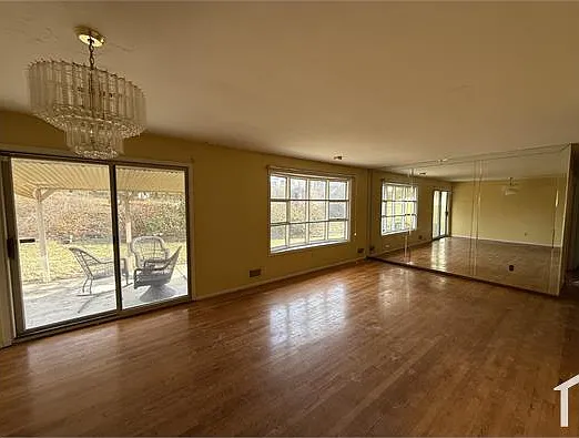 1741 Ellinwood Rd — Photo 9