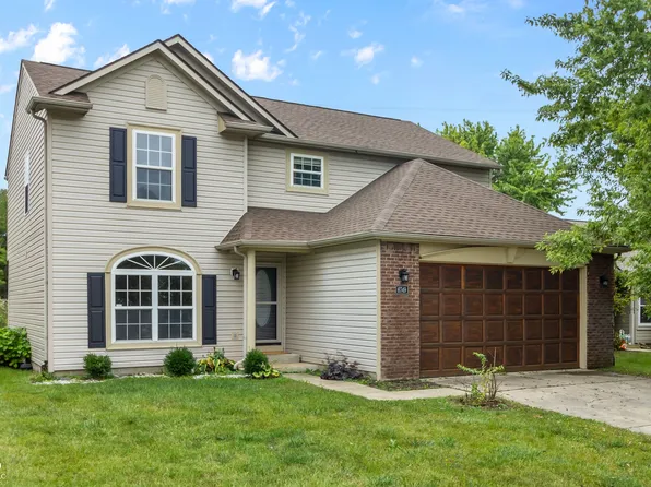 6749 Lexington Cir, Zionsville, IN 46077