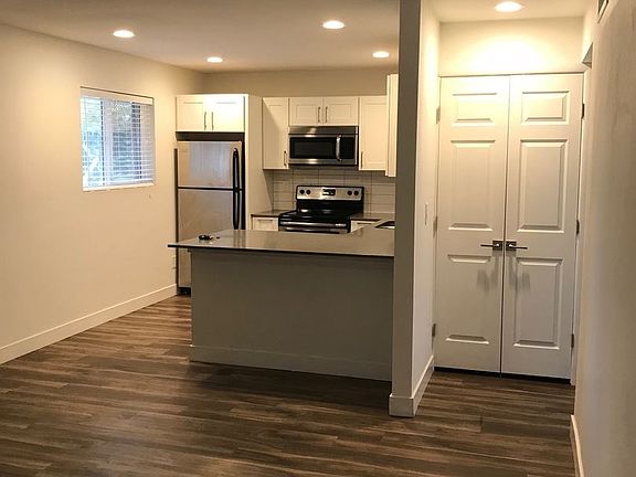 5th image of 3836 E Earll Dr APT 18