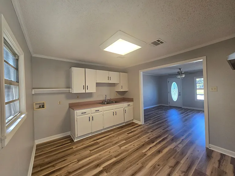 204 Dunand St — Photo 3