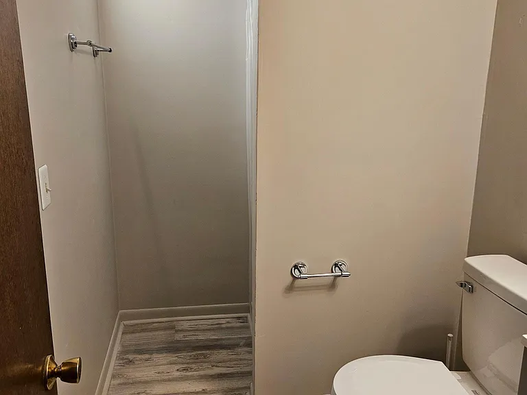 2104 Northview Ct NE — Photo 16