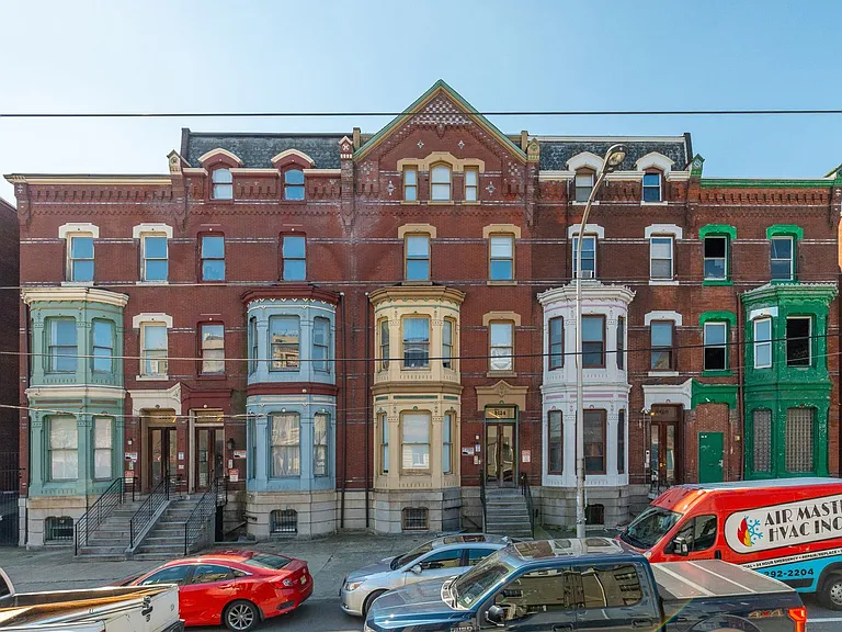 P1 - 1424 W Girard Ave — Photo 20