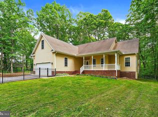 10614 Rhoads Dr, Fredericksburg, VA 22407