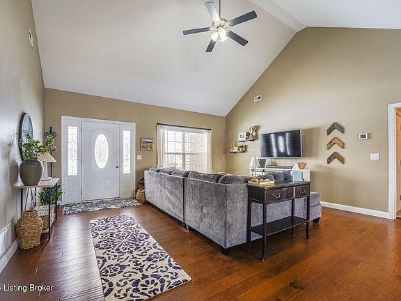 4th image of 791 Heritage Way