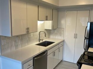8131 Lemon Ave, La Mesa, CA 91941
