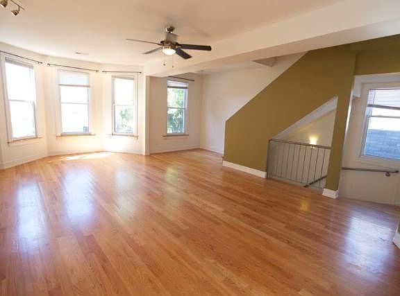 4th image of 3023 N Oakley Ave APT 02