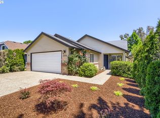 18378 SW 134th Ter, Tualatin, OR 97062