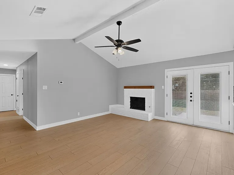 2606 Hilldale Blvd — Photo 12