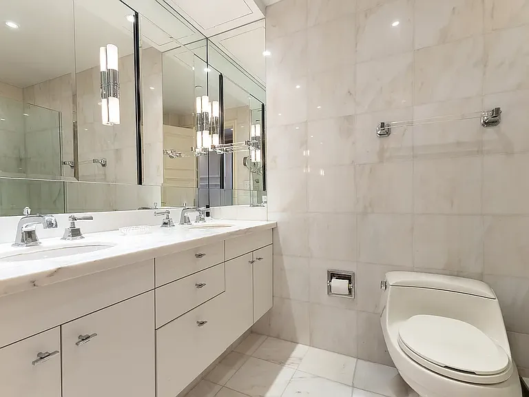 160 Central Park S #1607 — Photo 9