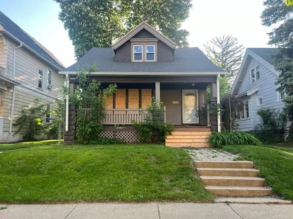 2557 North 44th STREET, Milwaukee, WI 53210