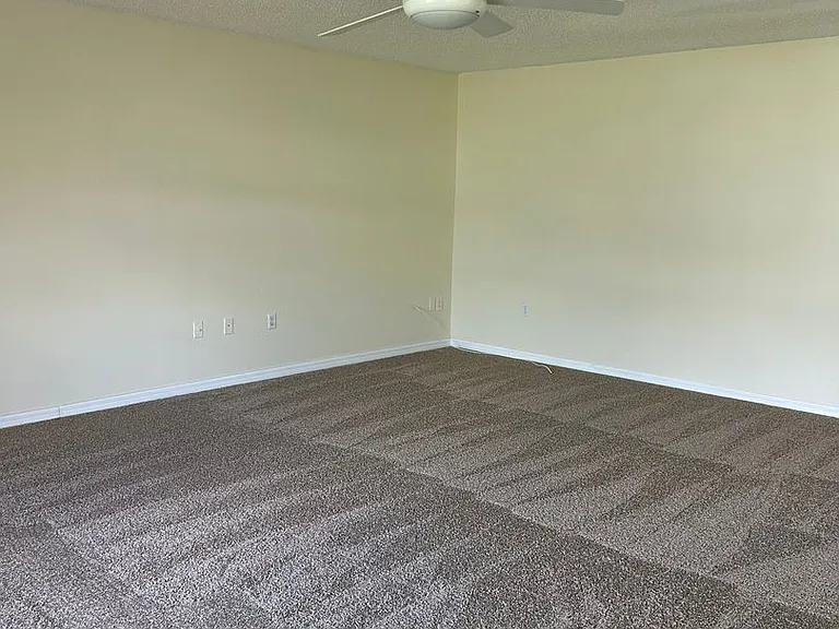 2940 Bedford St — Photo 27