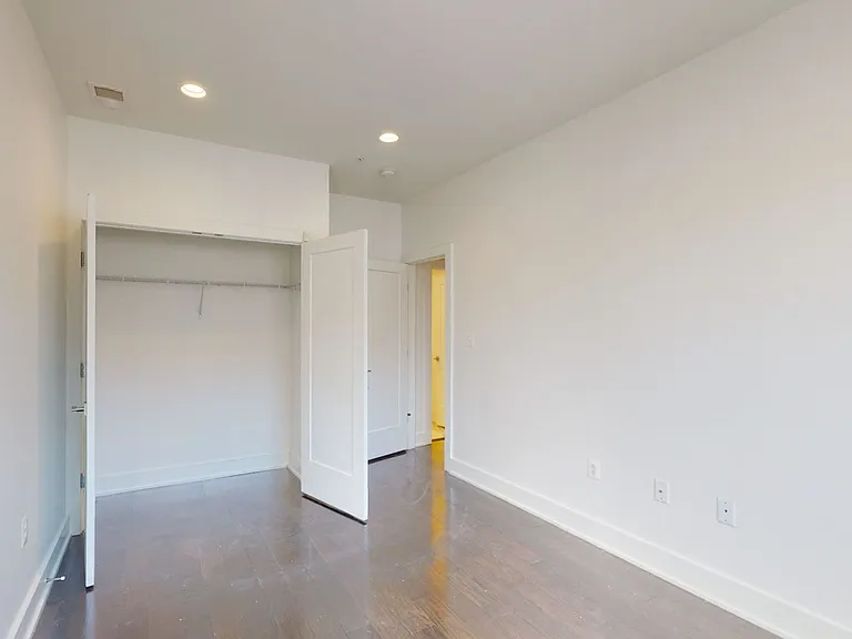 3306 9th St NE #1 — Photo 44
