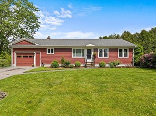90 Lakeview Ter, Waterbury Center, VT 05677