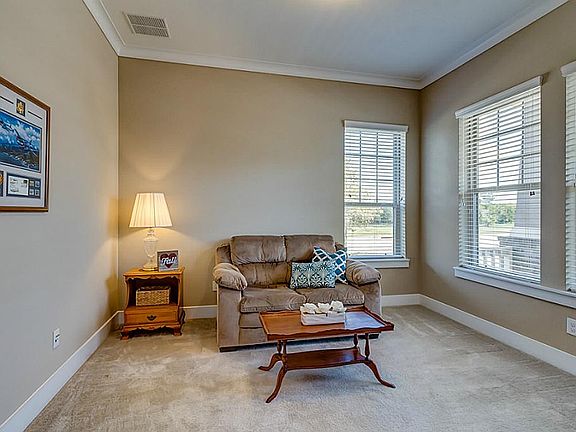 4th image of 17015 Makanda Dr