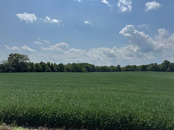 Clarksburg Pike, New Holland, OH 43145