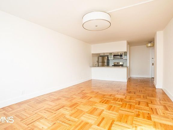 4th image of 500A E 87th St #12AF