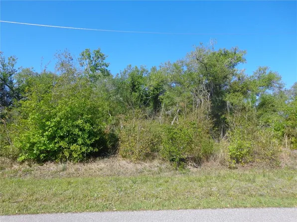 213 Evergreen St #15, Punta Gorda, FL 33982