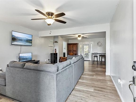5th image of 492 Romayne Drive