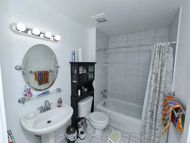 75 Huxley St #605 — Photo 20