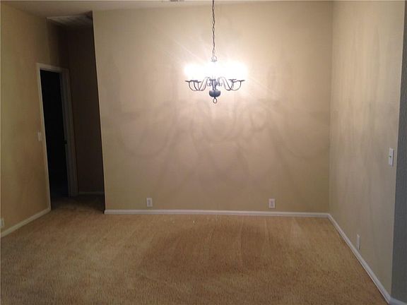 4th image of 10328 Tadpole Dr