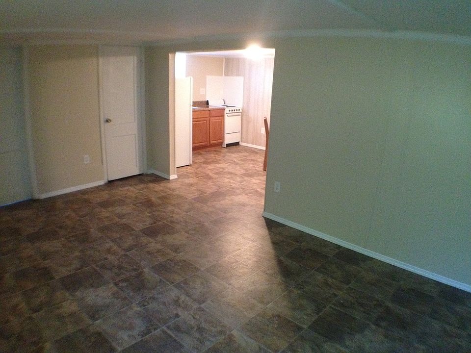 1st image of 522 Francis Blvd