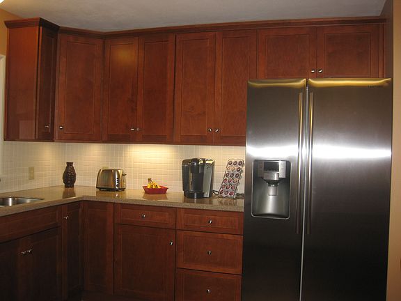 3rd image of 11390 Essex Ave