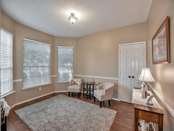 5th image of 12110 N Brenton Knoll Dr