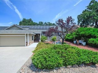 18812 Deer Hollow Rd, Hidden Valley Lake, CA 95467