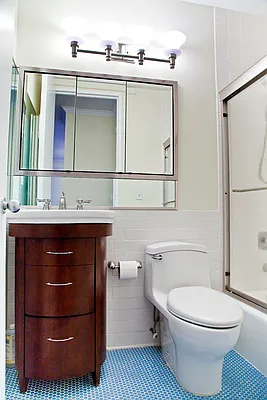 Rented by Broad Horizon Real Estate Inc | media 48