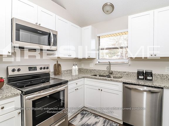 3rd image of 4404 Lakeview Dr