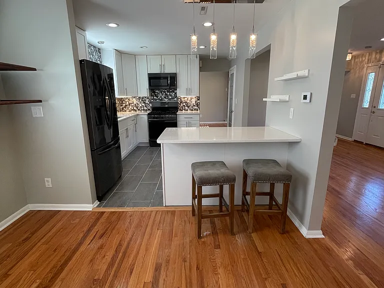 1629 Citadel Pl — Photo 6