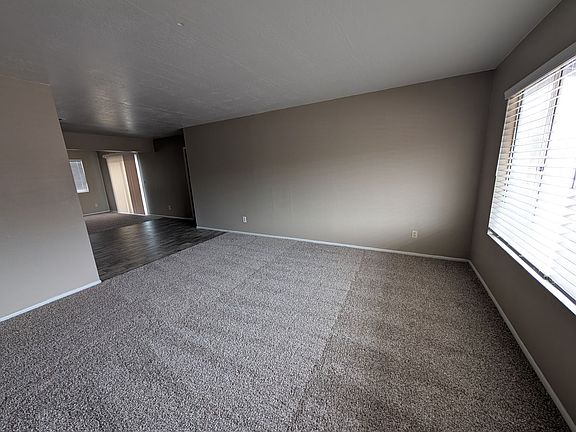 2nd image of 1824 W Portobello Ave
