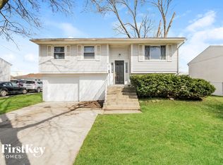 341 Emery Ave, Romeoville, IL 60446