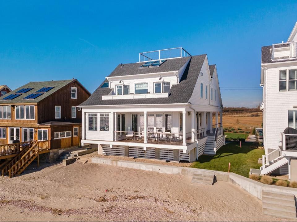 Beachfront New Construction Home Available from July 15th to August 31st, 1 month minimum