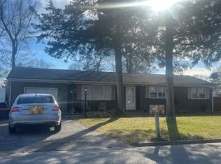 401 Constitution Dr, Forked River, NJ 08731
