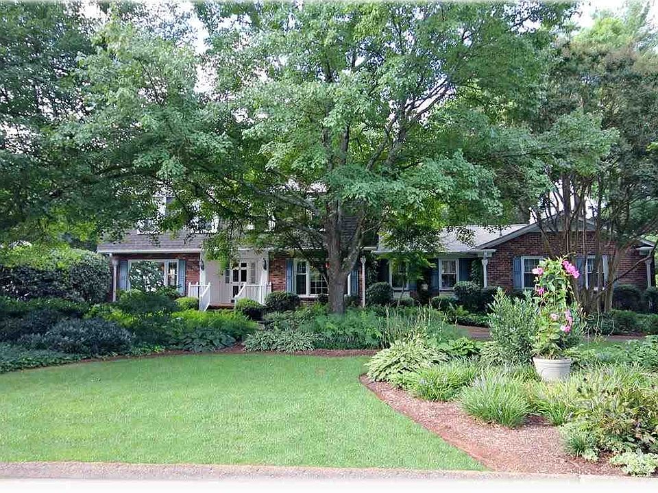 1st image of 106 Seabury Dr