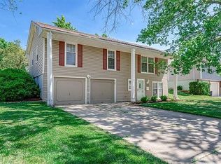 1814 SW 1st St, Lees Summit, MO 64081