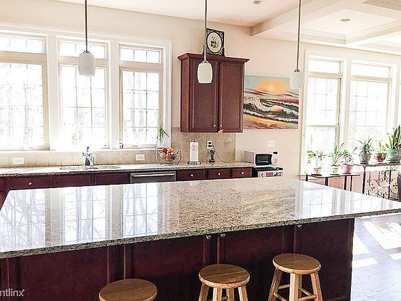 6503 Manor Ridge Ct 3