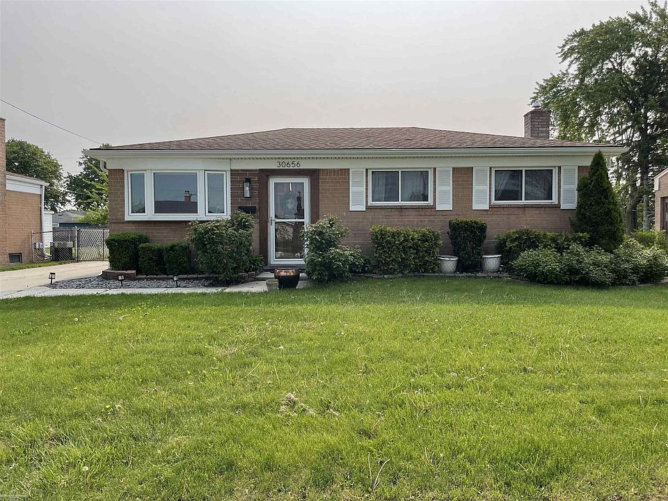 1st image of 30656 Roan Dr