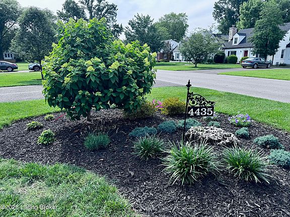 5th image of 4435 Blenheim Rd