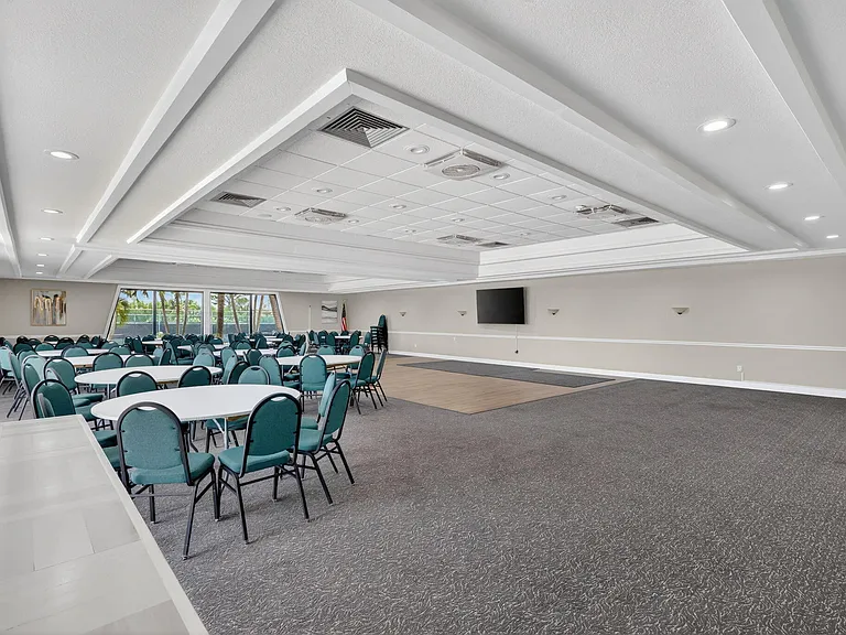 1800 SE Saint Lucie Blvd #11-203 — Photo 35
