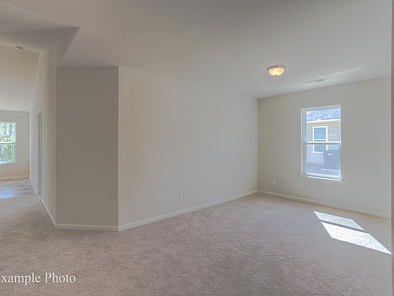 4th image of 357 SE Dalva Avenue