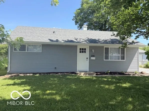 2742 W 18th St, Anderson, IN 46011