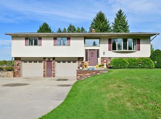 W990 Kelly Dr, Rubicon, WI 53078