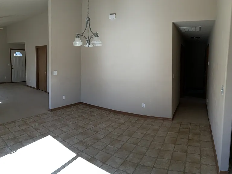 107 Annie Pl — Photo 4