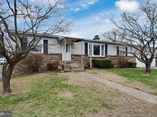 15 W Wilson Ave, Wernersville, PA 19565