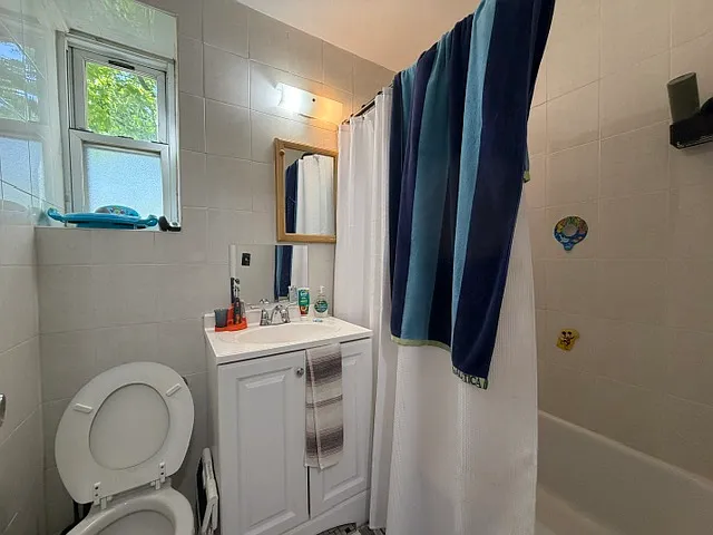 2 bed, $2,450 — Photo 4