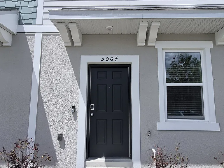 3064 Skyline Loop — Photo 3