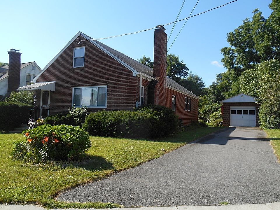 1st image of 4 Gregory Ave