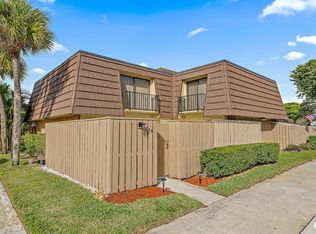 729 7th Ct, Palm Beach Gardens, FL 33410